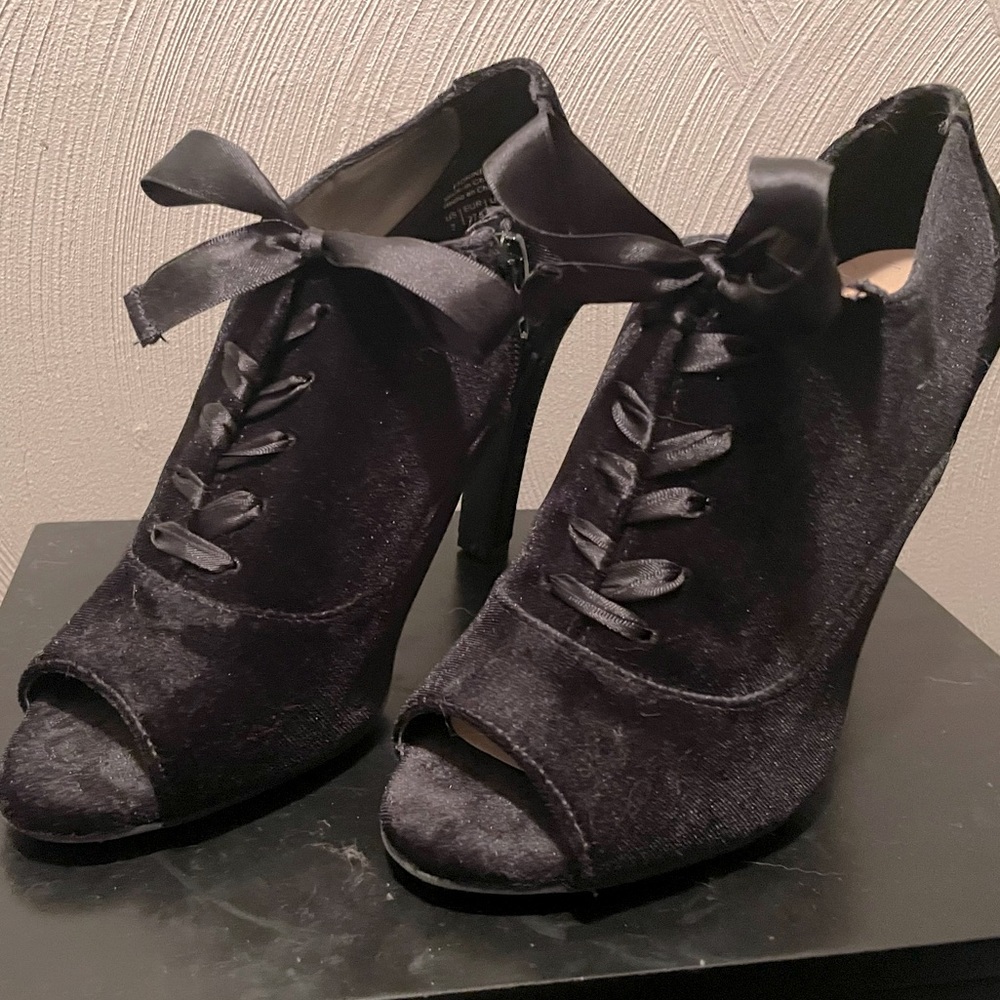 Kelly and Katie black velvet lace up heels